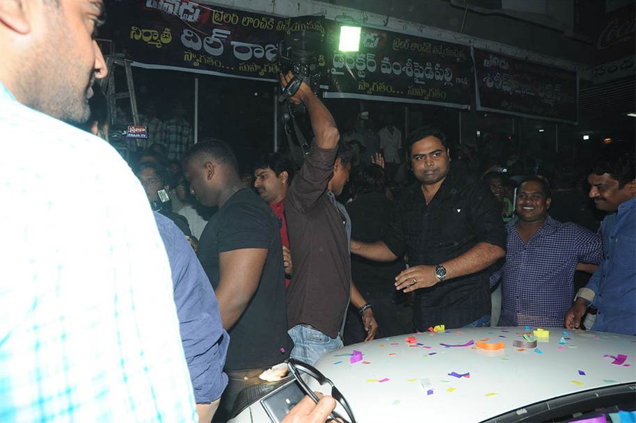 Yevadu-Trailer-Launch-at-Sandhya-70MM